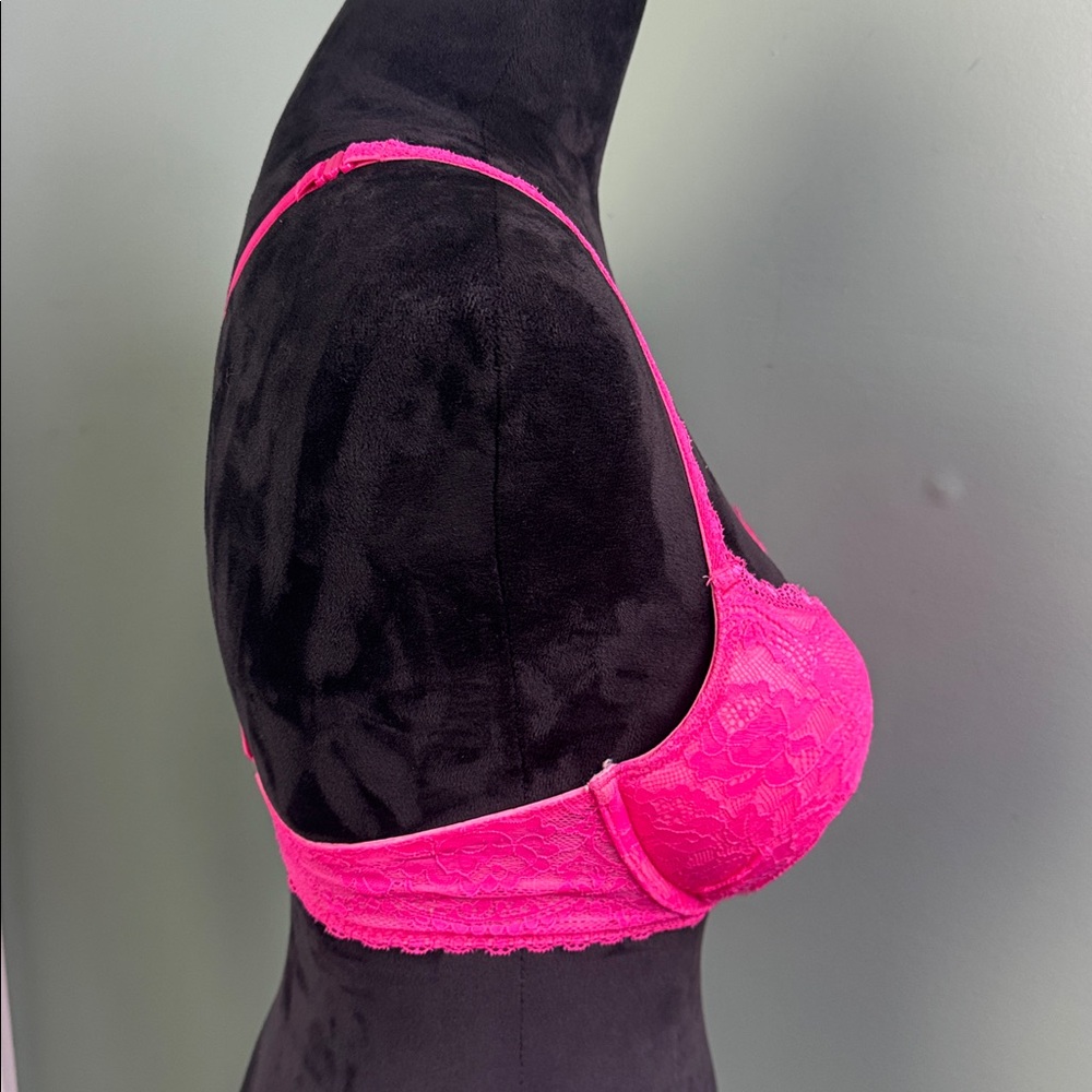 Victoria secrets pink lace bra 32C - Picture 9 of 9